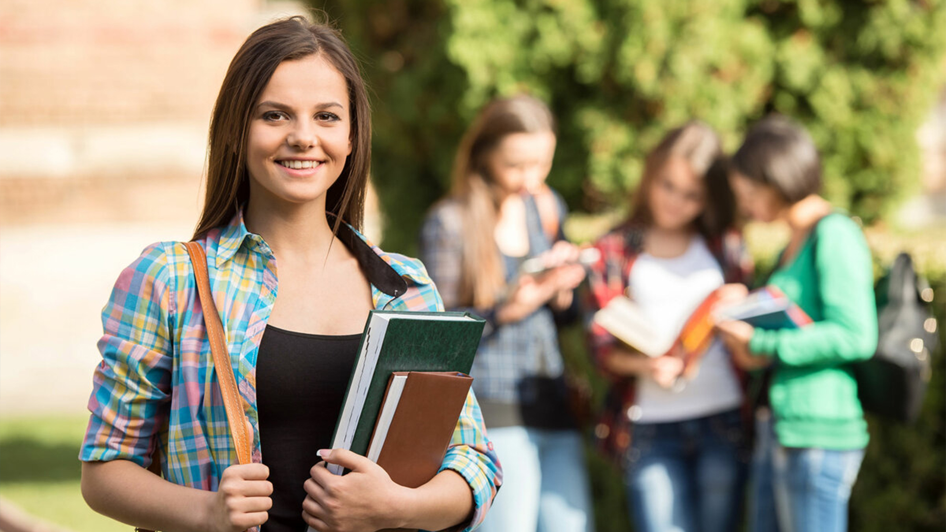 Tips on How to Start the College Admissions Process, Setting Goals, and Staying Organized